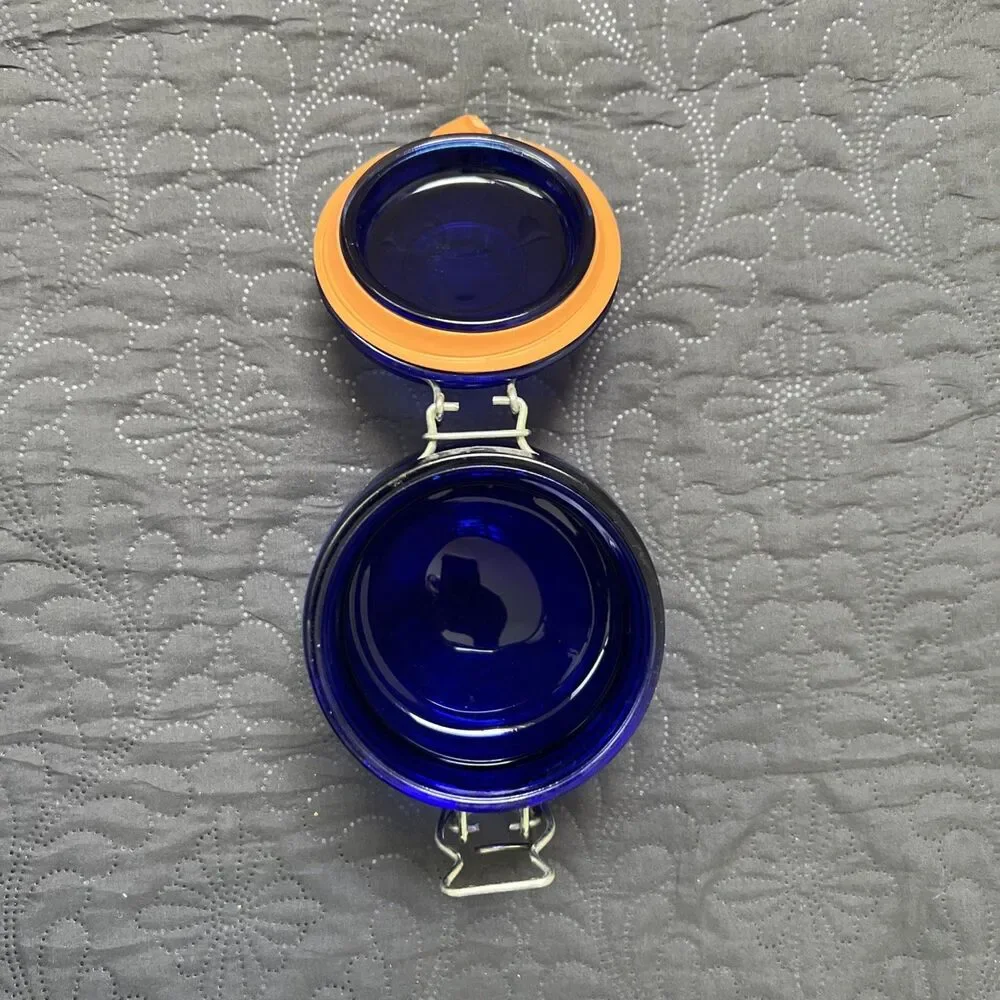 VINTAGE CROWNFORD COBALT BLUE GLASS JAR MADE IN ITALY ONE PINT WIRE SEALING HOME